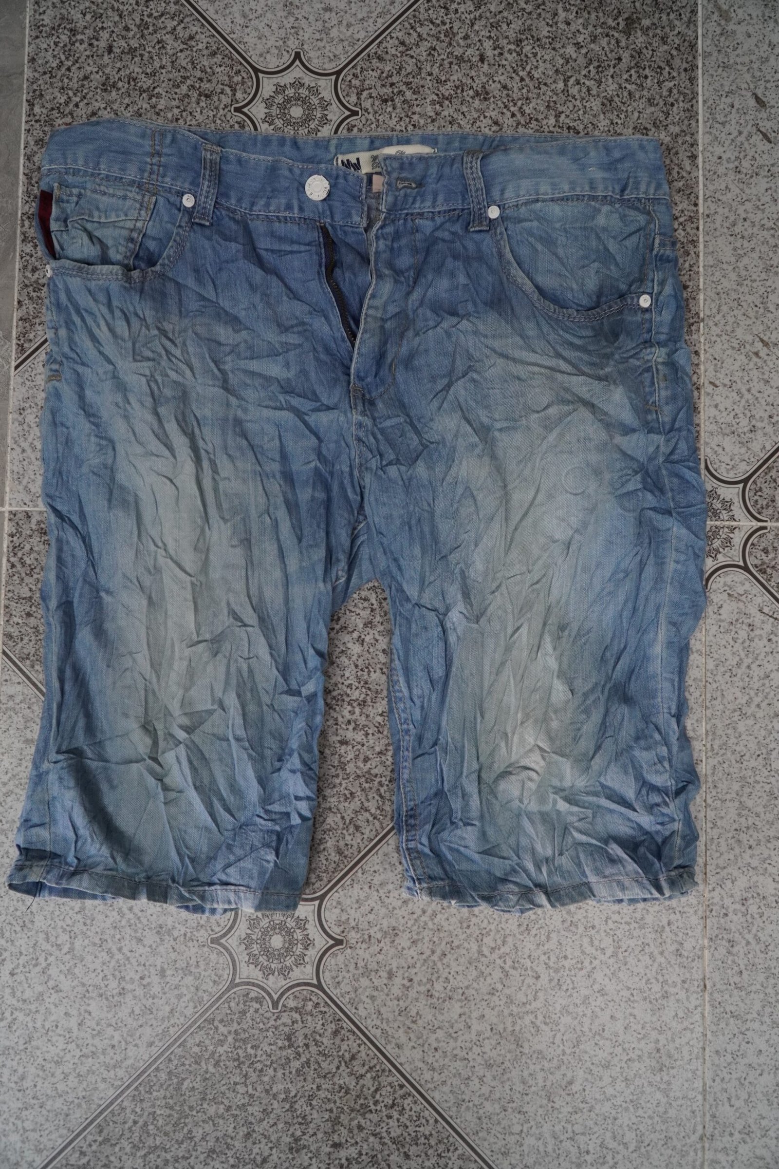 VL025 ខោខាវប៊យ ប្រុសជើងខ្លី Grade B - Image 3